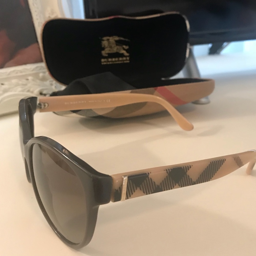 Authentic Burberry Sunglasses